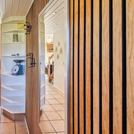 Gorgeous Home In Norre Nebel With Wifi Hébergement de vacances
