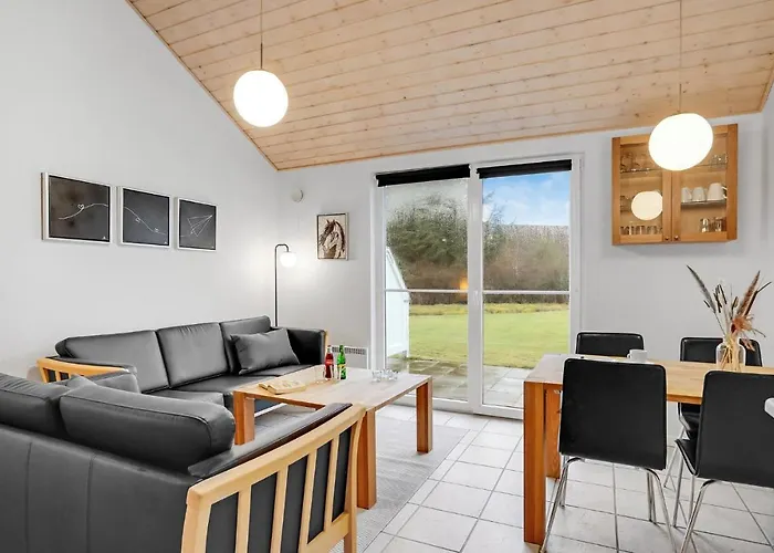 Cozy In With Wifi Holiday home